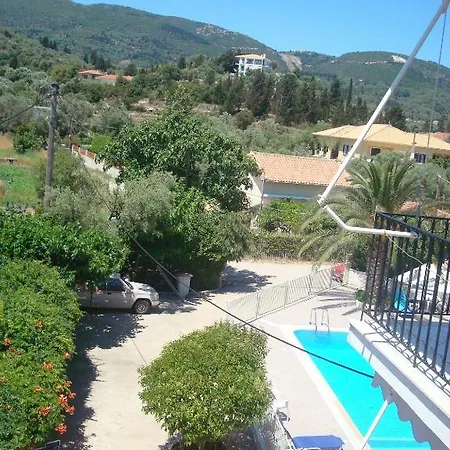 Polyxenis Apart-hotel