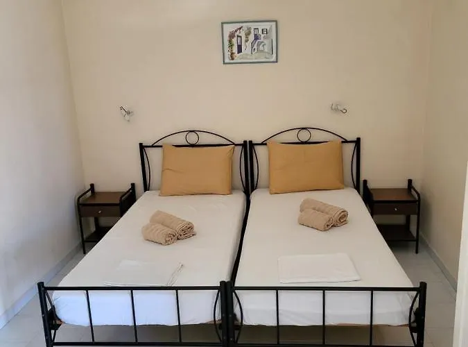 Polyxenis Lygia (Lefkada)