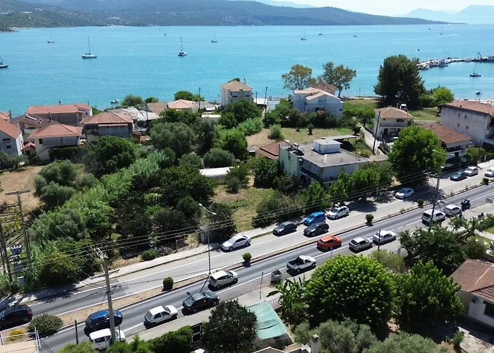 Polyxenis Lygia (Lefkada)