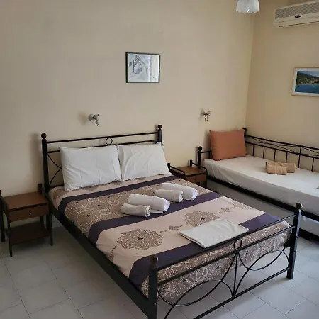 Polyxenis Lygia (Lefkada)