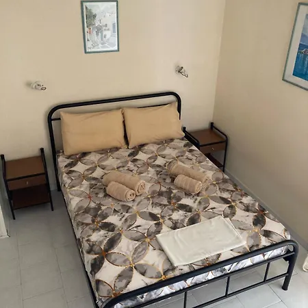 Polyxenis Aparthotel Lygia (Lefkada)